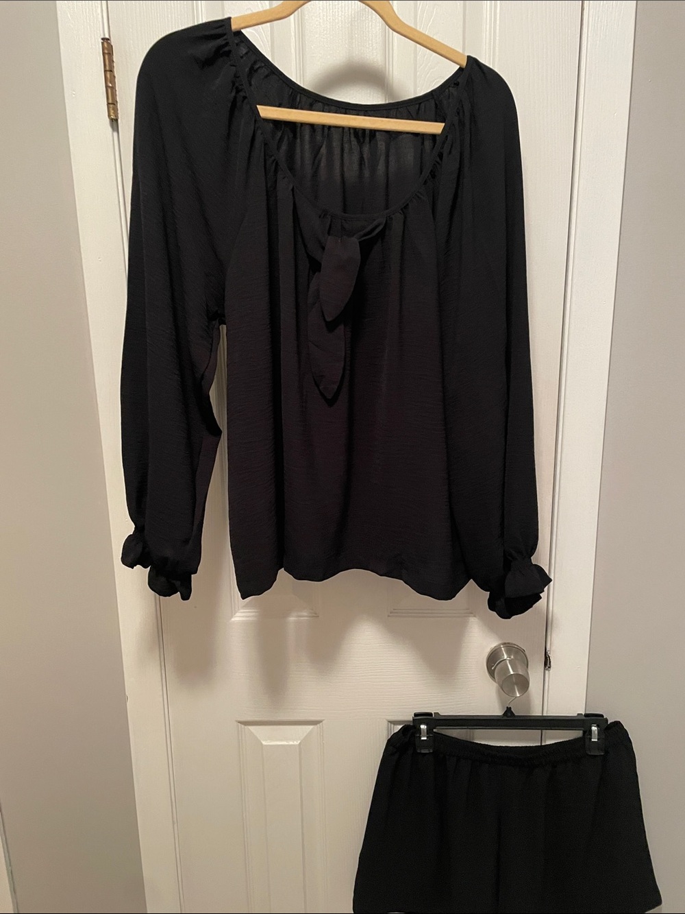 Women's Black Long-Sleeve Tie-Neck Blouse With Shorts to match. Size L